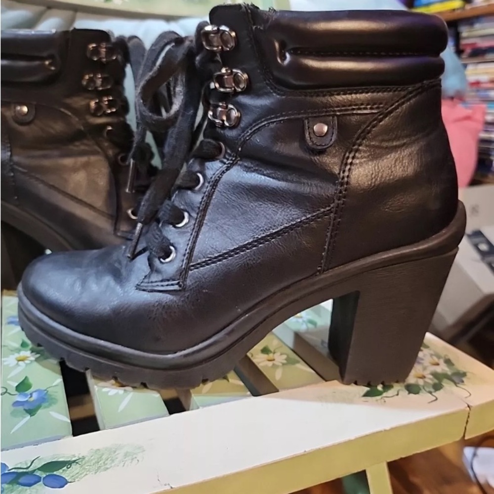 Joe Boxer Black Block Heel Ankle Boots Vintage - 8 - Picture 3 of 14